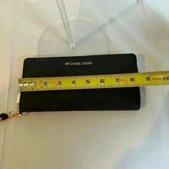 NWT! Jet Set Travel Continental Wallet Black with strap and gold accents - Picture 7 of 8